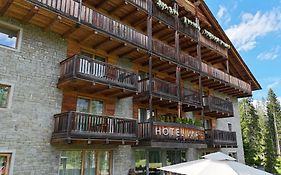 Maribel Hotel